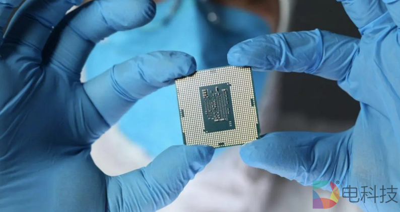 为什么说总额520亿美元的芯片法案是美国搬起石头砸自己的脚？