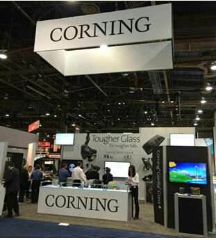 弯的直的全都有，各大品牌手机亮相CES