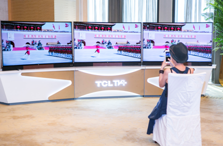 好评如潮！TCL H8800获封“阅兵神器”称号