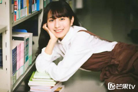 “小龙女”报名芒果TV超级女声 治愈声线获赞