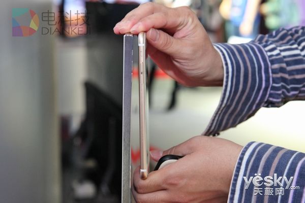 人工智能终结者!TCL量子点XESS X2现场简评