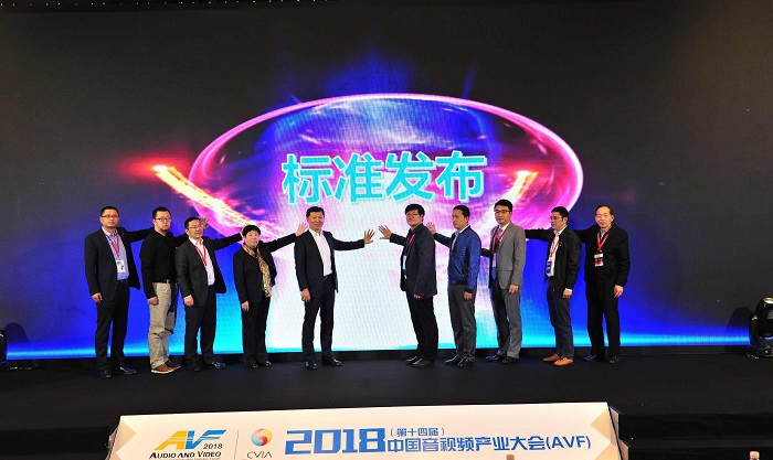 颜值碾压 实力更出众，XESS浮窗全场景TV喜提2018产品创新奖