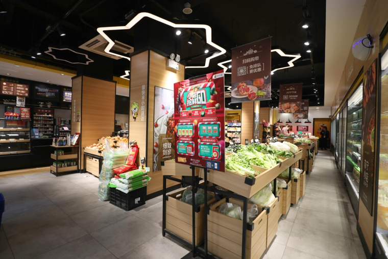 苏宁小店预售功能开测，椰青西梅山竹成首批商品