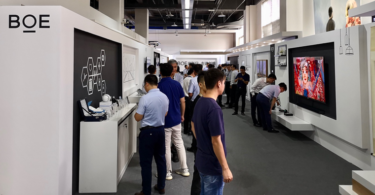 BOE（京东方）携手创维展现智慧生活新面貌