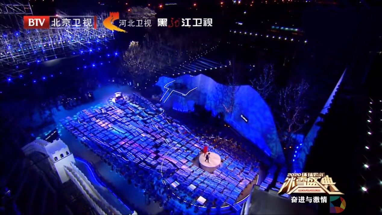 BOE（京东方）光影艺术解决方案亮相2020北京卫视与湖南卫视跨年晚会