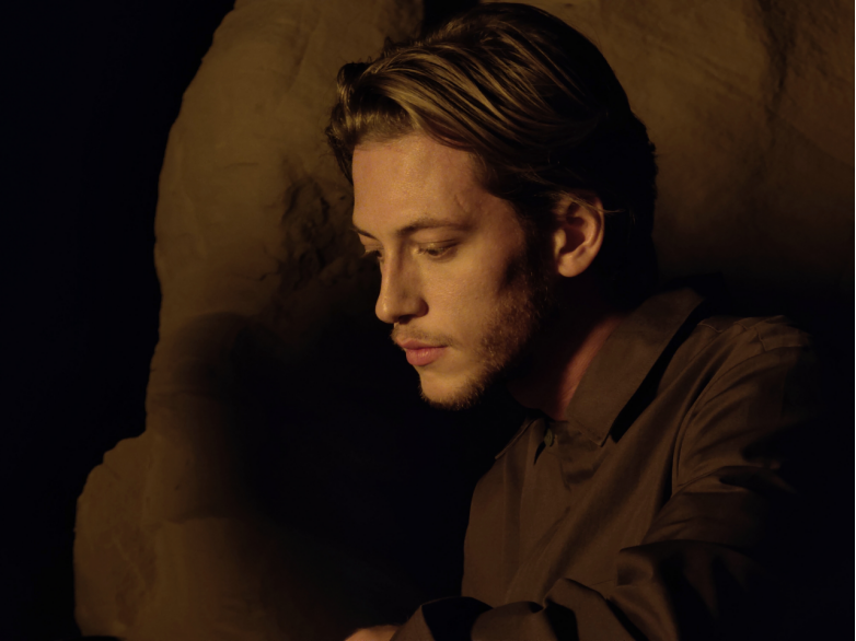 【产品新闻稿】 OPPO发布Find X2系列，120Hz 超感屏成就5G全能旗舰2633.png