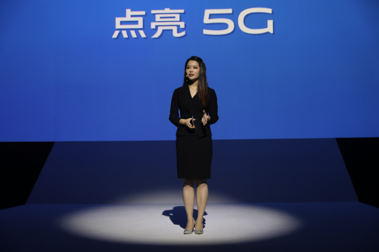 【品牌稿】更适合年轻人的5G手机，vivo S6系列正式发布1022.png