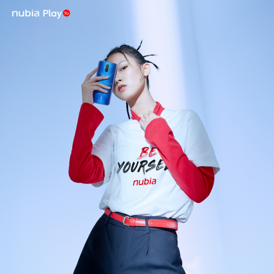 【主通稿】-努比亚Play 5G手机及生态产品强势亮相！潮流+创新诠释努比亚品牌新理念887.png