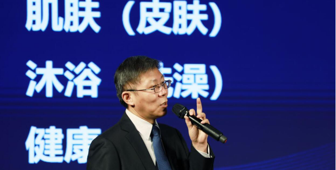 【通稿】创新&bull;焕新 负重的热水器行业&ldquo;健康&rdquo;突围(1)1384.png