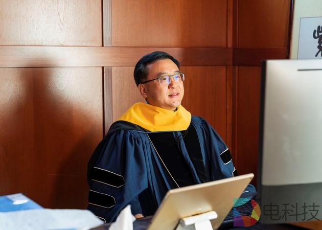 美国艺术与科学院院士、百度前总裁、清华大学智能科学讲席教授张亚勤