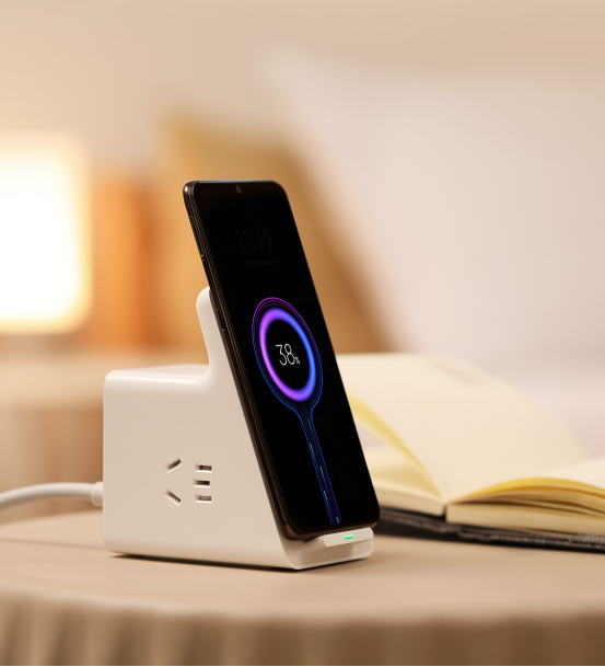 10nm酷睿RedmiBook开售4499起 小米立式无线充插座同期众筹2454.png