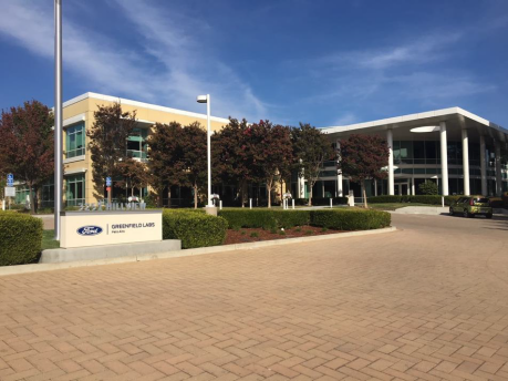 赛道模拟器就是个大游戏机？别太天真了 赛道模拟器就是个大游戏机？别太天真了