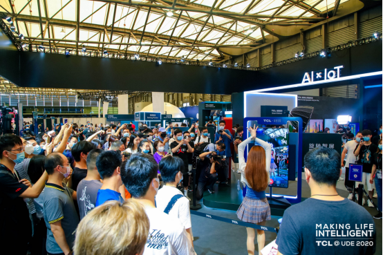 final【新闻稿】TCL UDE&ldquo;秀肌肉&rdquo;，8K大屏电视跨界&ldquo;包场&rdquo;玩转Chinajoy2003.png