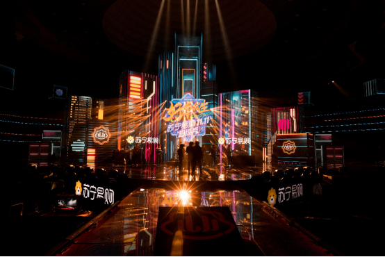  立足双循环注入新动能，“而立”苏宁频获新华社、央视点赞