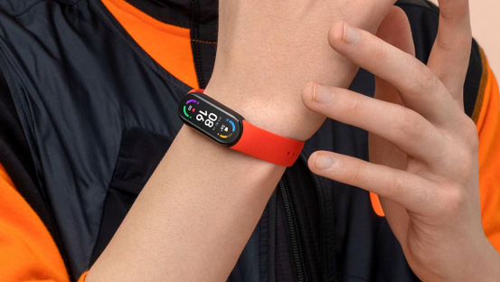  1.56英寸视网膜级跑道屏，小米手环6正式发布，售价229元起