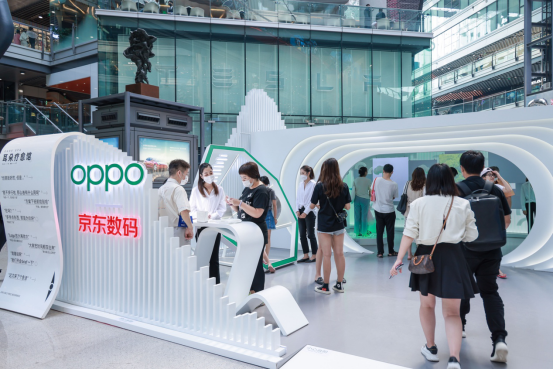  OPPO Enco Free2“耳朵疗愈馆”开业，开启职场人的疗愈时刻