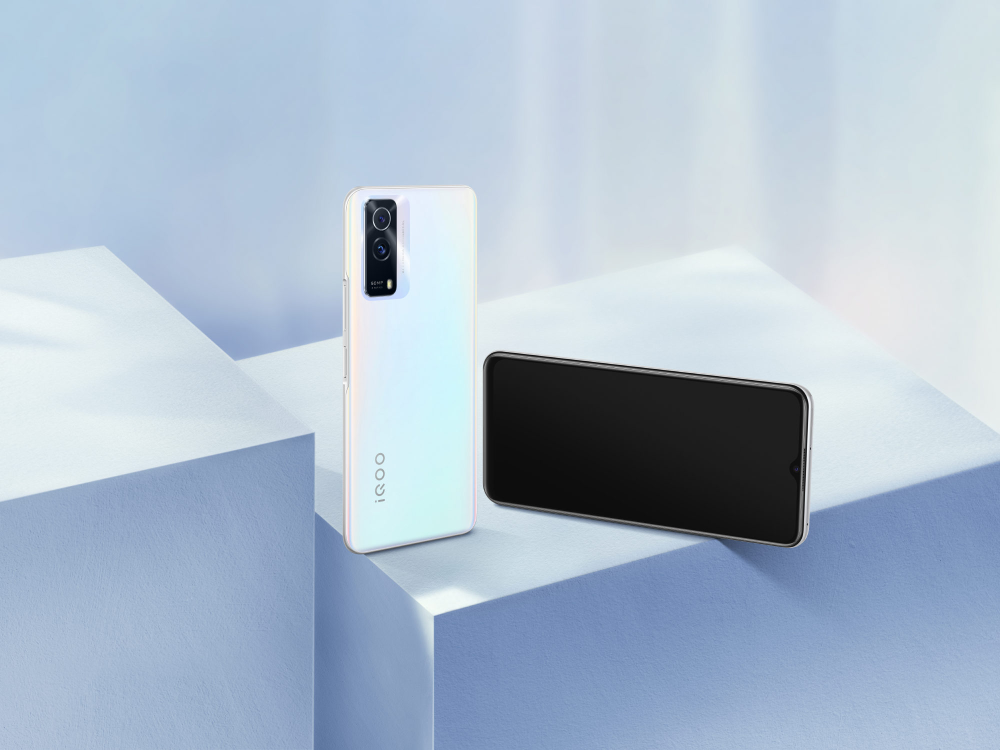 看脱口秀还能抽手机大奖？iQOO京东直播狂撒福利