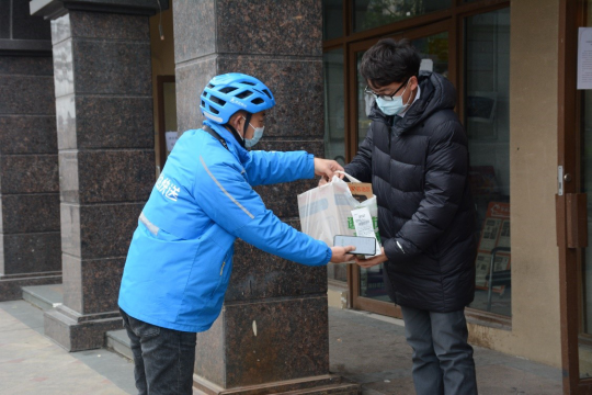 【新闻稿-fin】小时购、京东到家11.11全品类热销 达达快送连锁商家配送单量同比超翻倍892.png