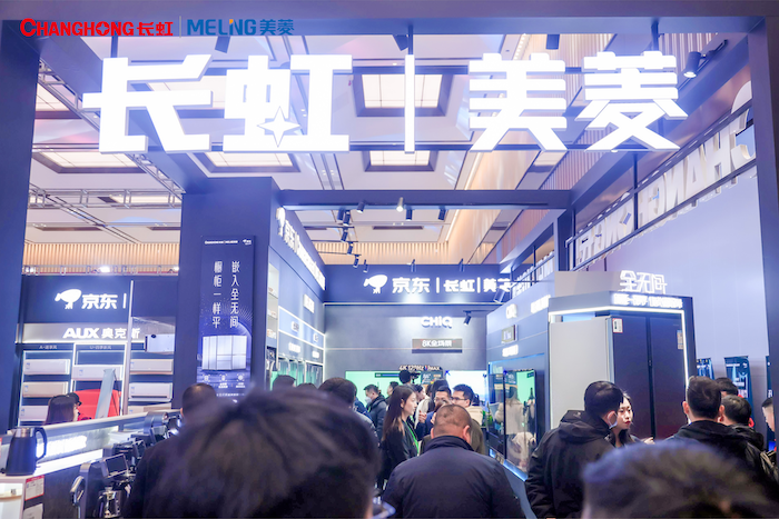  “卧室就选全无尘，客厅就选客餐柜”，长虹空调携手京东再次闪耀星火