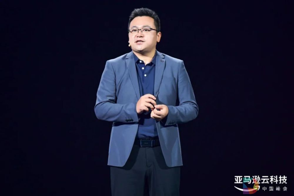 美的国际全球服务部长赵发义