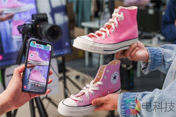 佳直播X淘宝直播:一站式直播间搭建,双11用色彩博出彩