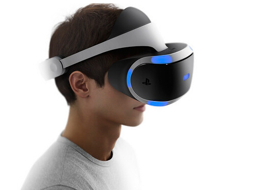 索尼公布PS4 VR设备上市时间和升级情况