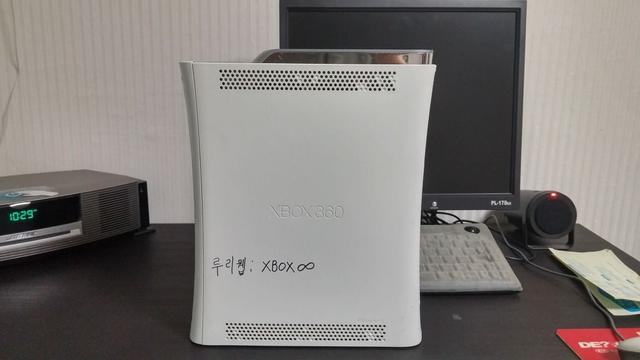 韩国玩家怒砸Xbox 360 痛斥微软本地化不给力
