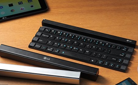 LG推卷轴式无线键盘 与微软的折叠式比创意