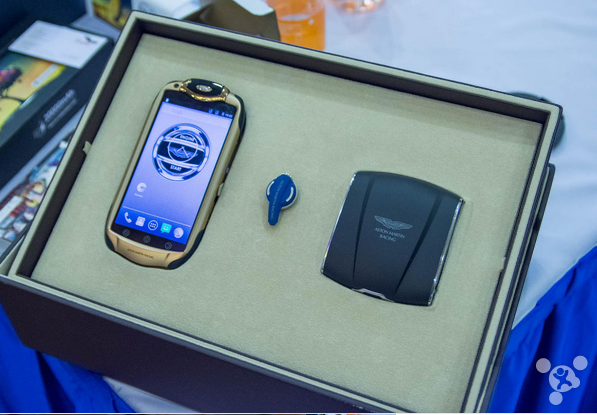 阿斯顿·马丁欲推出智能手机：一台顶30部iPhone 6S