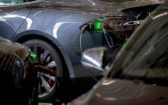 德国官员称特斯拉拟在该国建造电池工厂