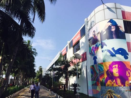 联想2005年从IBM获得了这家位于印度东南部的小城(本地治里)的PC工厂。这家工厂目前有员工约300人。