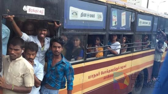 “开挂”是外界对印度的总体印象。