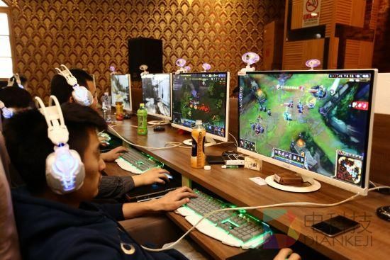 网吧复活？高端&ldquo;网咖&rdquo;来袭