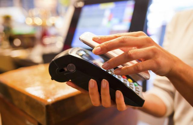 除了手机厂商外 银行也要集中推出自己的“Pay”了