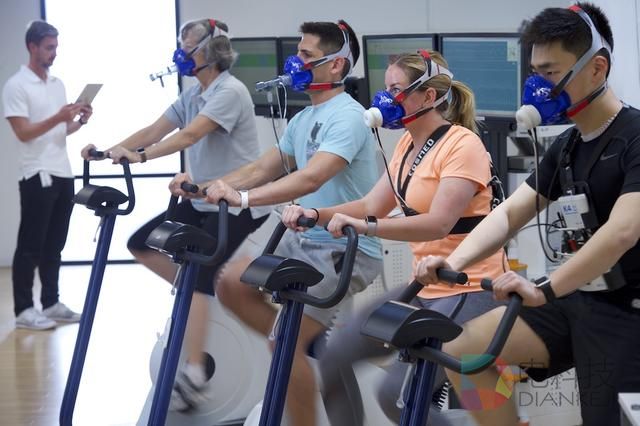 苹果有个为Apple Watch准备的秘密实验室，我们去参观了一下