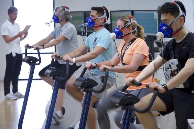 苹果有个为Apple Watch准备的秘密实验室，我们去参观了一下