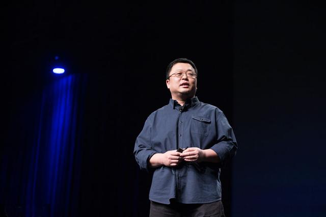 罗永浩和锤子手机是怎么一次次“被收购”的？