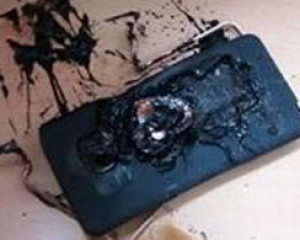 国行Note7爆炸用户：三星曾两次登门并愿赔偿1万元