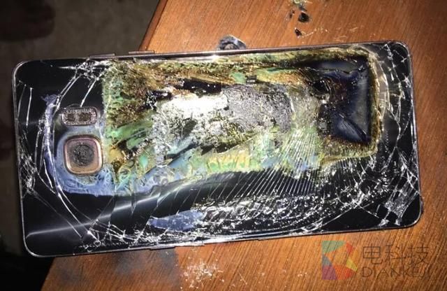 替换手机也不靠谱 美国运营商AT＆T宣布停售Note 7