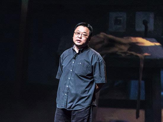 罗永浩妥协到底 锤子能否打赢生死之战？