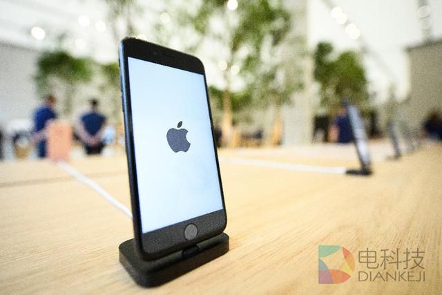 特朗普想把iPhone生产转回美国？恐怕没那么容易