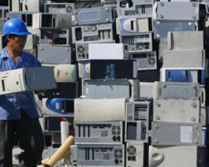 不当处理大量电子垃圾 苹果公司要付45万美元和解