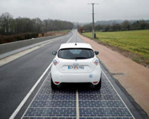 世界首条太阳能电池板公路在法国开通 专家却称纯属浪费
