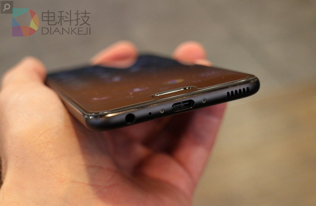 今年智能手机五大流行趋势：取消物理Home键