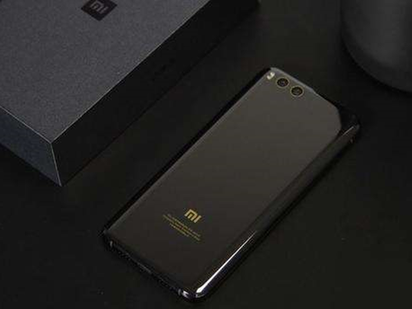 线上8万部腾出空间 小米6能否奠定线下销售基础