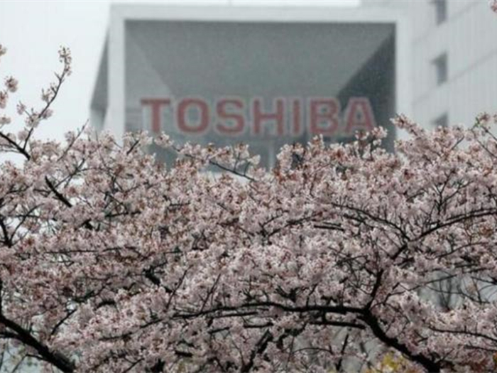 东芝与普华永道争吵不休 将再度推迟发布年报