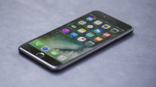 传iPhone 8或因指纹识别功能延期发布