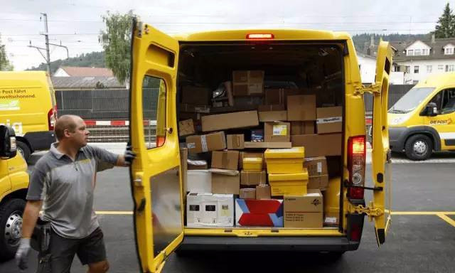 外媒称瑞士人爱从中国网购：商品琳琅满目 价格实惠