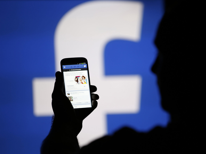  Facebook 300万美元购买原创节目 挑战Snapchat等对手