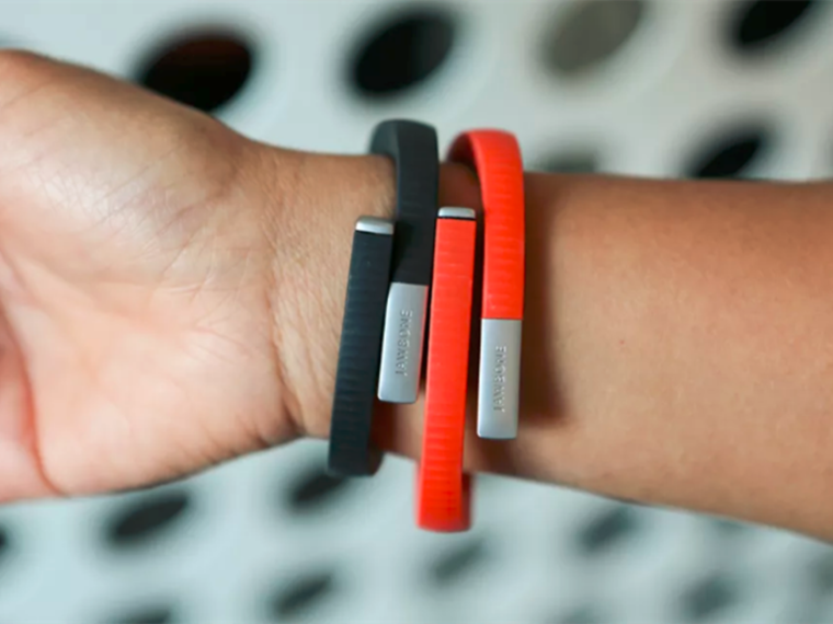  不敌苹果和Fitbit 可穿戴设备厂商Jawbone启动破产清算